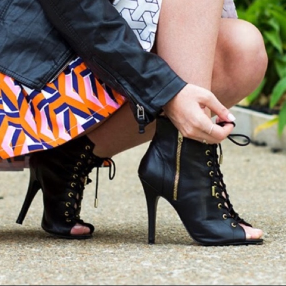Steve Madden Gladly Lace Up Peep Toe Heels